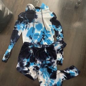 Blue tiedye set